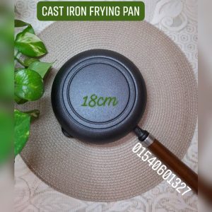 18cm Cast Iron Fry Pan With Wooden Handel.